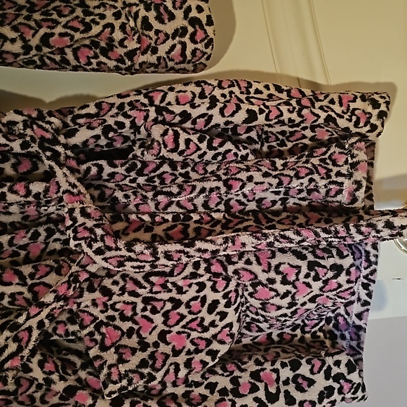 VS bath robe - Picture 6 of 9